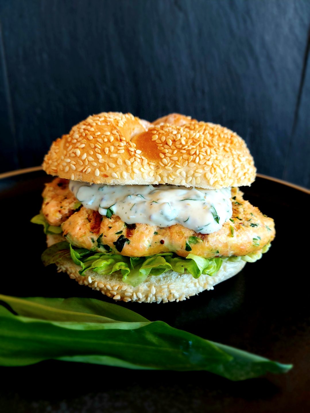 Lachs-Bärlauch-Burger