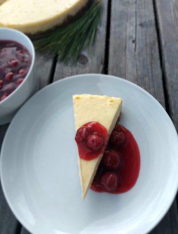 Winterlicher Cheesecake mit Zimtkirschen