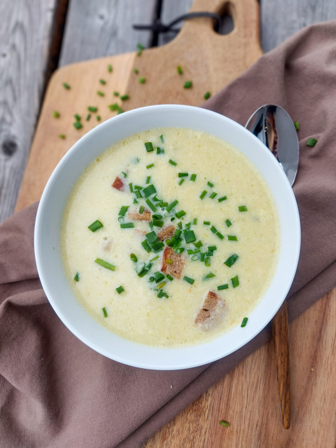 Bergkäsesuppe mit Lauch