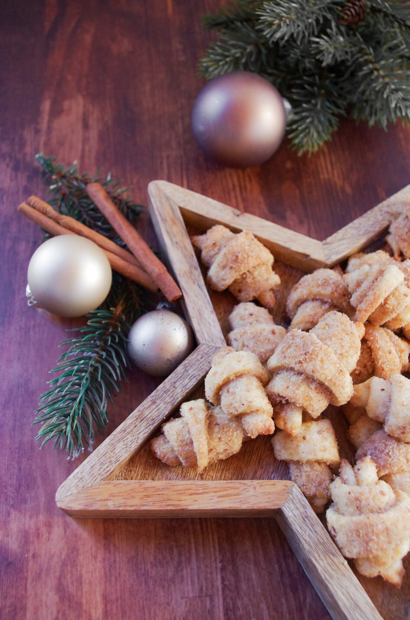 Zimt-Nusshörnchen - Schlemmerlein Zimt-Nusshörnchen - Schlemmerlein