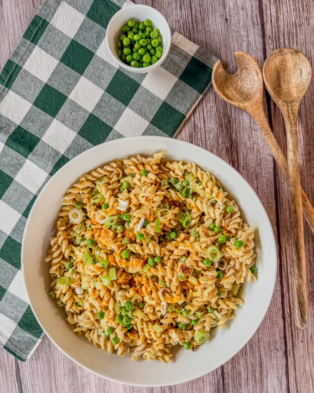 Nudelsalat mit Curry und Huhn