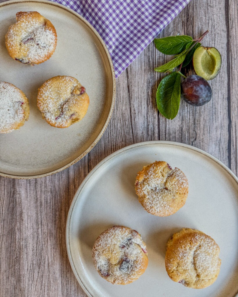 Zwetschken-Muffins mit Marzipan